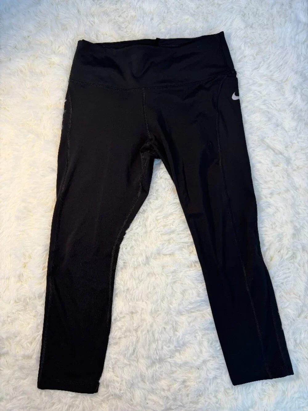 Nike Dri-fit Capri Leggings